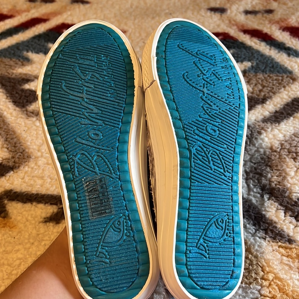 Brand new Blowfish shoes size 8.5 - Picture 3 of 4